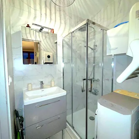 Le Nid Des Landes アパート